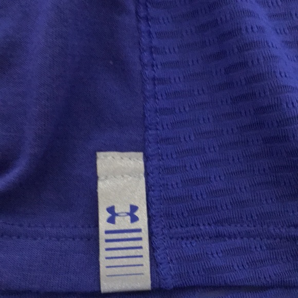 NWOT-Under armour- heat Gear-Blue Workout Top-XS - Picture 7 of 9